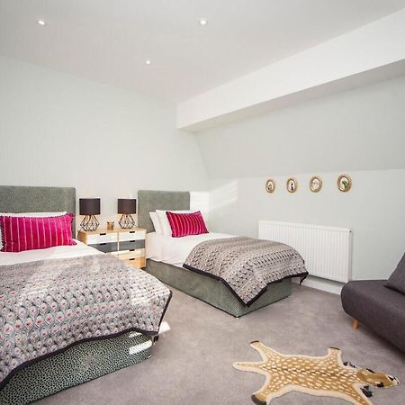 ※ Spacious Georgian Coach House & With Parking باث المظهر الخارجي الصورة