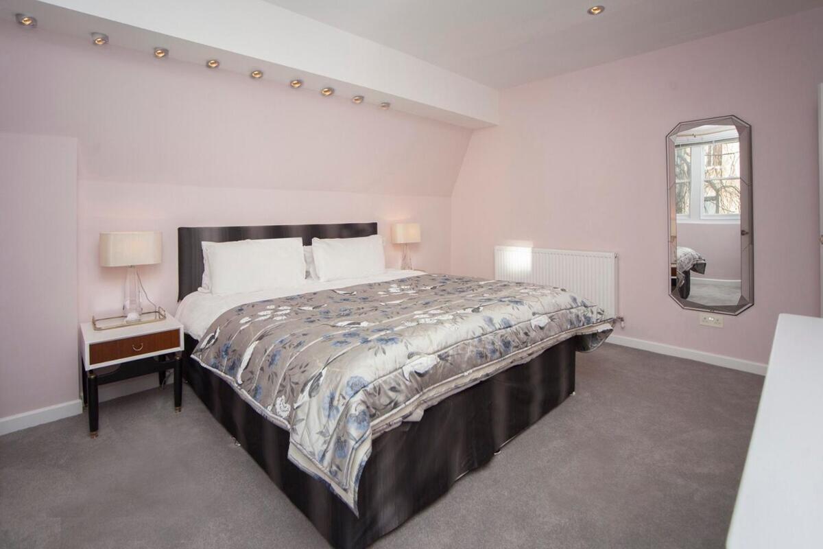 ※ Spacious Georgian Coach House & With Parking باث المظهر الخارجي الصورة
